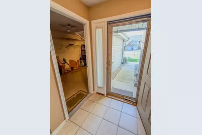 1471 Lakewood Lane, Schererville, IN 46375 - Photo 4