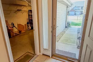 1471 Lakewood Ln, Schererville, IN 46375 - Photo 4