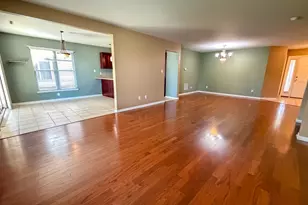 1471 Lakewood Ln, Schererville, IN 46375 - Photo 6