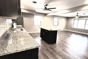 8538 Montfort Dr, Saint John, IN 46373 - Photo 6