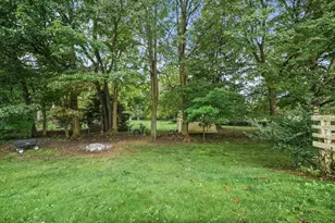 906 Lilly Ct, La Porte, IN 46350 - Photo 16