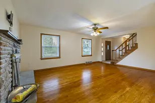 8336 Schreiber Dr, Munster, IN 46321 - Photo 10