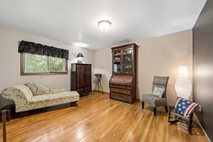 747 Waverly Rd, La Porte, IN 46350 - Photo 14