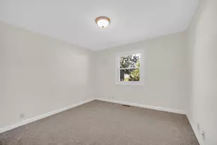 6414 W 131st Ave, Cedar Lake, IN 46303 - Photo 16