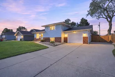 818 N Ernest Street, Griffith, IN 46319 - Photo 2