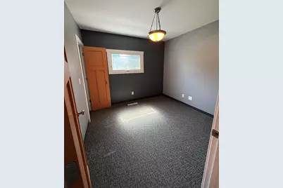 114 S 11th Street, Chesterton, IN 46304 - Photo 8