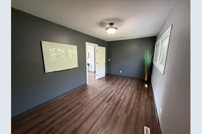 114 S 11th Street, Chesterton, IN 46304 - Photo 6
