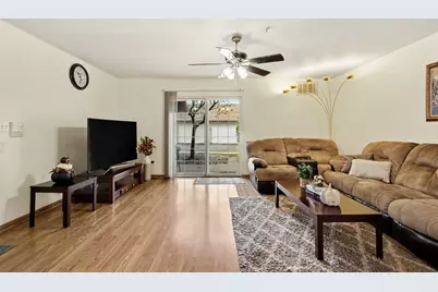 2039 W 75th Place #15, Merrillville, IN 46410 - Photo 8