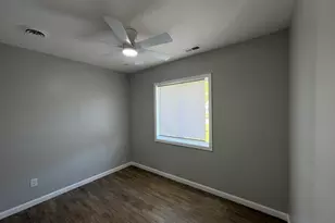 1208 E Greene Pl, Gary, IN 46403 - Photo 10