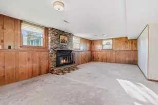 8504 Forest Ave, Munster, IN 46321 - Photo 16
