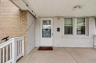 3730 Hemlock St, East Chicago, IN 46312 - Photo 4