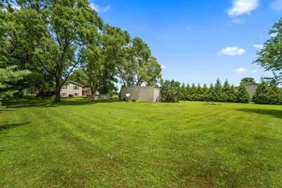 374 E 1125 S, Kouts, IN 46347 - Photo 36