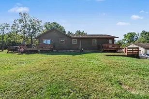 6467 W 300 N, La Porte, IN 46350 - Photo 2