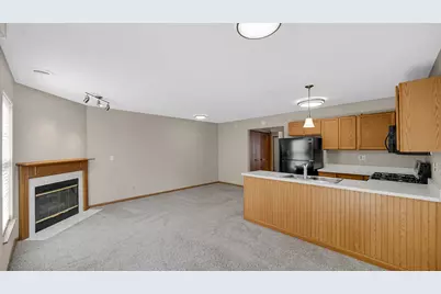 967 Misty Glen Drive, Valparaiso, IN 46385 - Photo 8