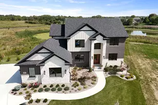 515 Meadow Brooke Ln, Dyer, IN 46311 - Photo 1