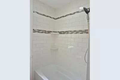 561 W Taft Street, Gary, IN 46404 - Photo 12