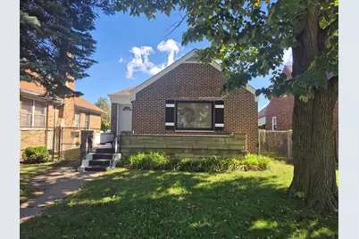 561 W Taft Street, Gary, IN 46404 - Photo 2