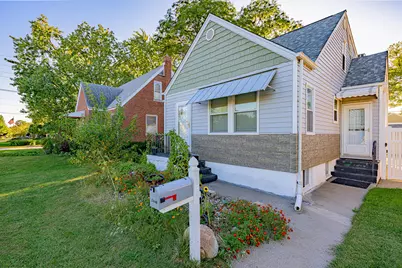7446 Monroe Avenue, Hammond, IN 46324 - Photo 2