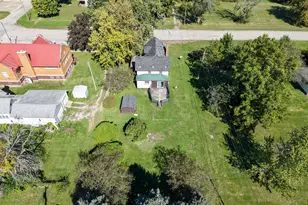 104 E 5th St, Earl Park, IN 47942 - Photo 14
