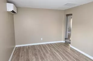 34 Huber Blvd, New Chicago, IN 46342 - Photo 10