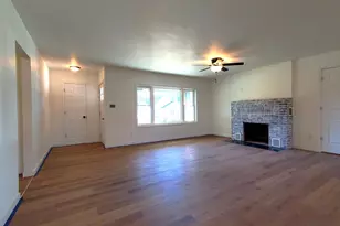 303 N 2nd St, Kentland, IN 47951 - Photo 4