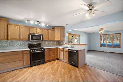 9542 Roosevelt Place, Crown Point, IN 46307 - Photo 4