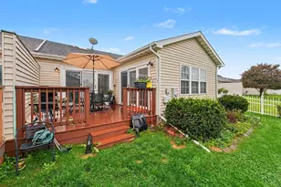 1638 Dogwood Dr, Crown Point, IN 46307 - Photo 16