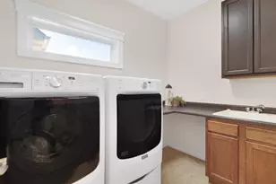 1128 Jeanne Ct, Crown Point, IN 46307 - Photo 14