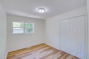 951 Wright St, Gary, IN 46404 - Photo 40
