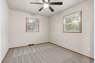 4750 E 26th Place, Lake Station, IN 46405 - Photo 14