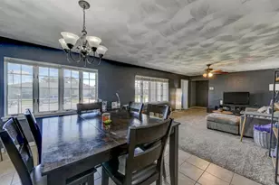 5560 Van Buren St, Merrillville, IN 46410 - Photo 8