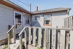 2732 Duluth St, Highland, IN 46322 - Photo 14