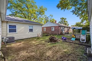 7530 White Oak Ave, Hammond, IN 46324 - Photo 6