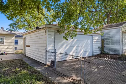 7530 White Oak Avenue, Hammond, IN 46324 - Photo 8