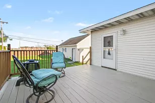 419 N Wisconsin St, Hobart, IN 46342 - Photo 20