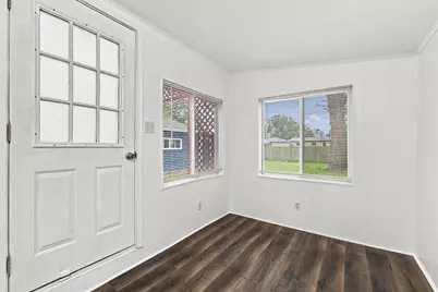 518 Avalon Drive, Dyer, IN 46311 - Photo 12