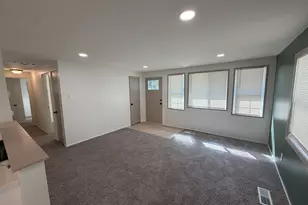 7561 Golfway Ct, Hammond, IN 46324 - Photo 6