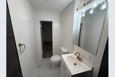 7561 Golfway Court, Hammond, IN 46324 - Photo 12