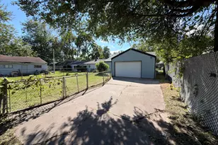 7561 Golfway Ct, Hammond, IN 46324 - Photo 8