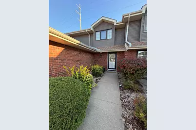 8323 Fairbanks Street #3d, Crown Point, IN 46307 - Photo 2