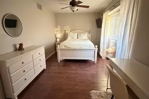 8323 Fairbanks St, Crown Point, IN 46307 - Photo 12
