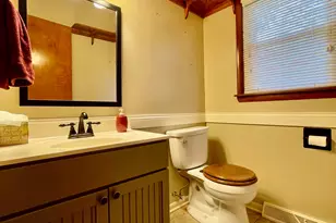 2505 Dorset Dr, Valparaiso, IN 46383 - Photo 14