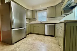 2505 Dorset Dr, Valparaiso, IN 46383 - Photo 4