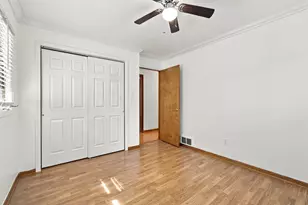 9502 Fran-lin Pkwy, Munster, IN 46321 - Photo 12