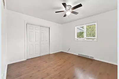 9502 Fran-Lin Parkway, Munster, IN 46321 - Photo 18