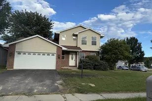 12421 Tippecanoe Pl, Crown Point, IN 46307 - Photo 1