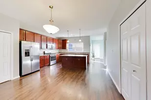 1065 E 116th Pl, Crown Point, IN 46307 - Photo 6