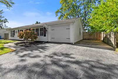 760 Acadia Road, Valparaiso, IN 46385 - Photo 2