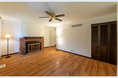 2702 N Goldring Road, La Porte, IN 46350 - Photo 4