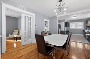 410 N Carroll Ave, Michigan City, IN 46360 - Photo 6